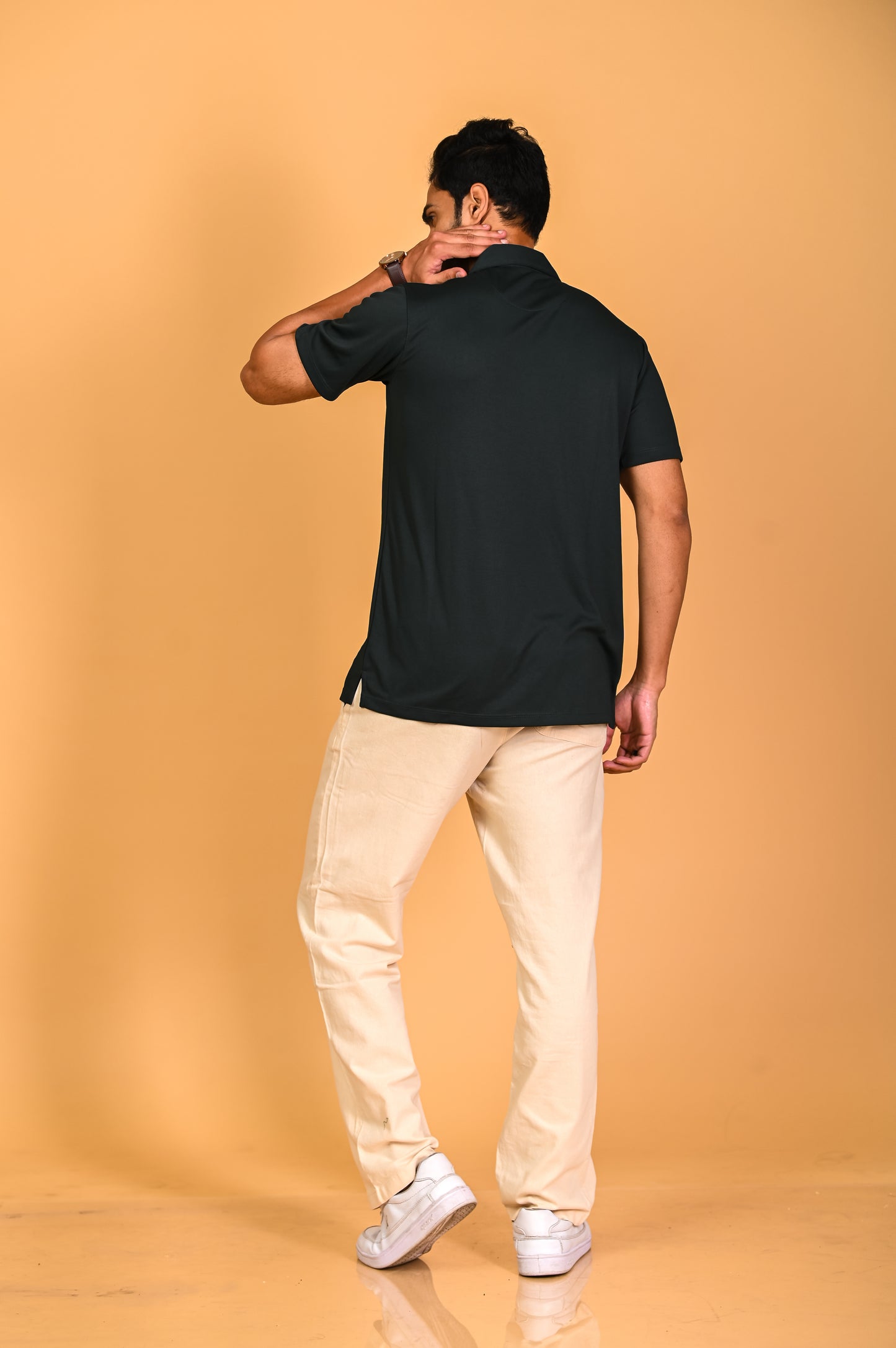 Men's Solid Half Sleeve Cuban Collar Knit Shirt