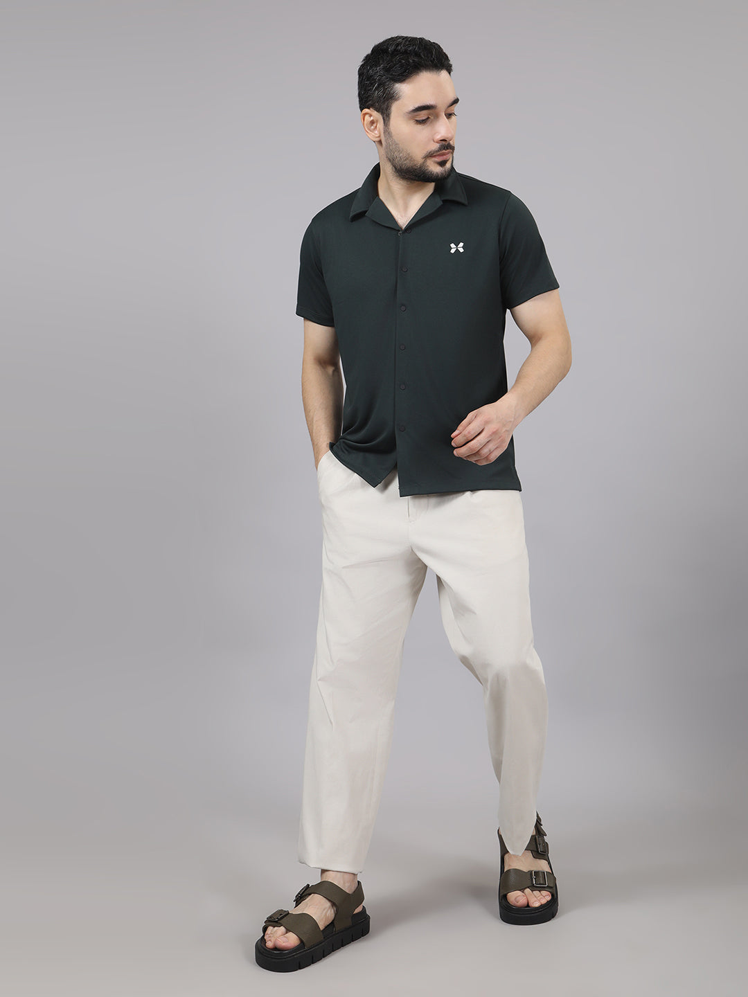 Men's Solid Half Sleeve Cuban Collar Knit Shirt