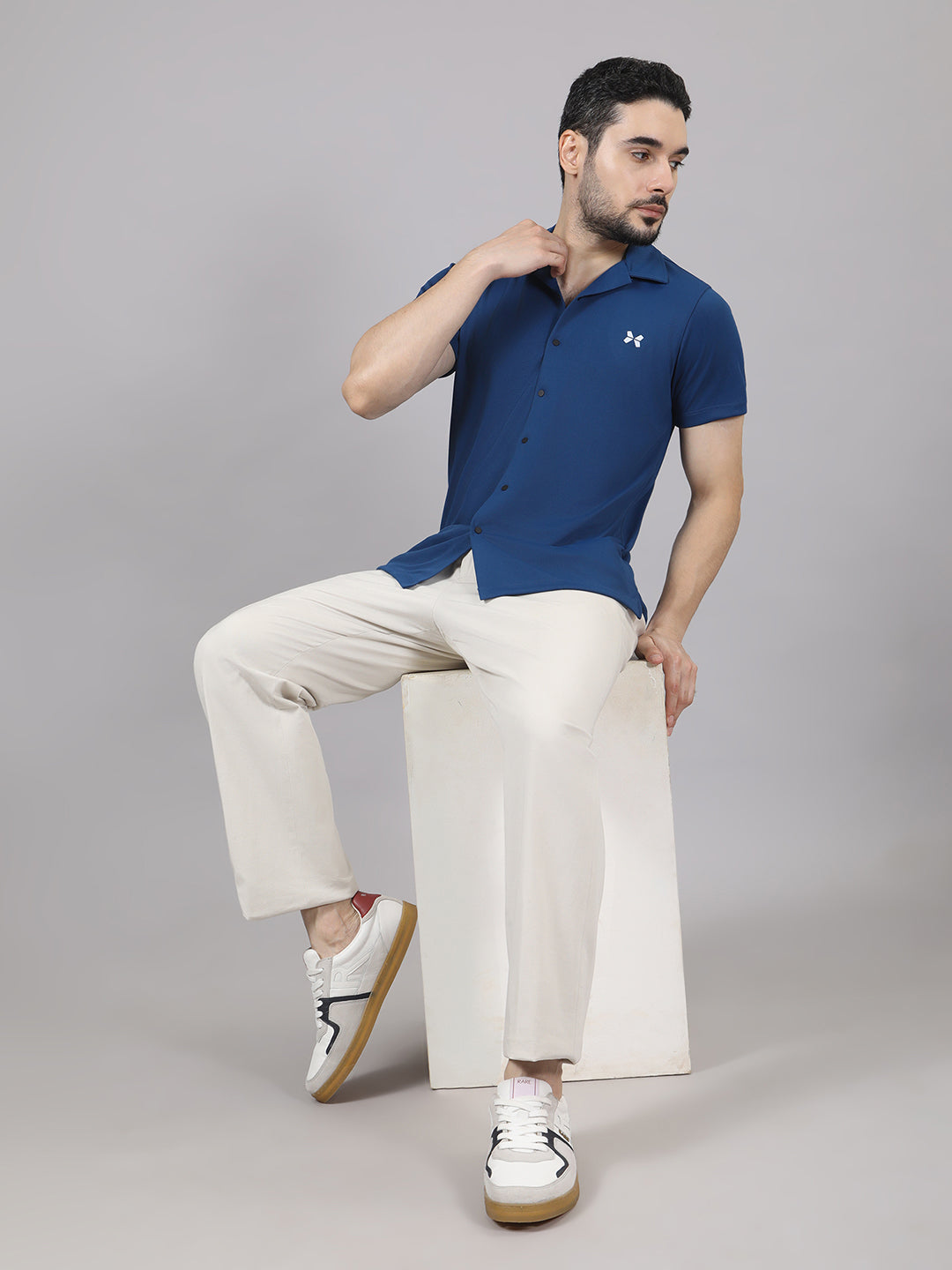 Men's Solid Half Sleeve Cuban Collar Knit Shirt