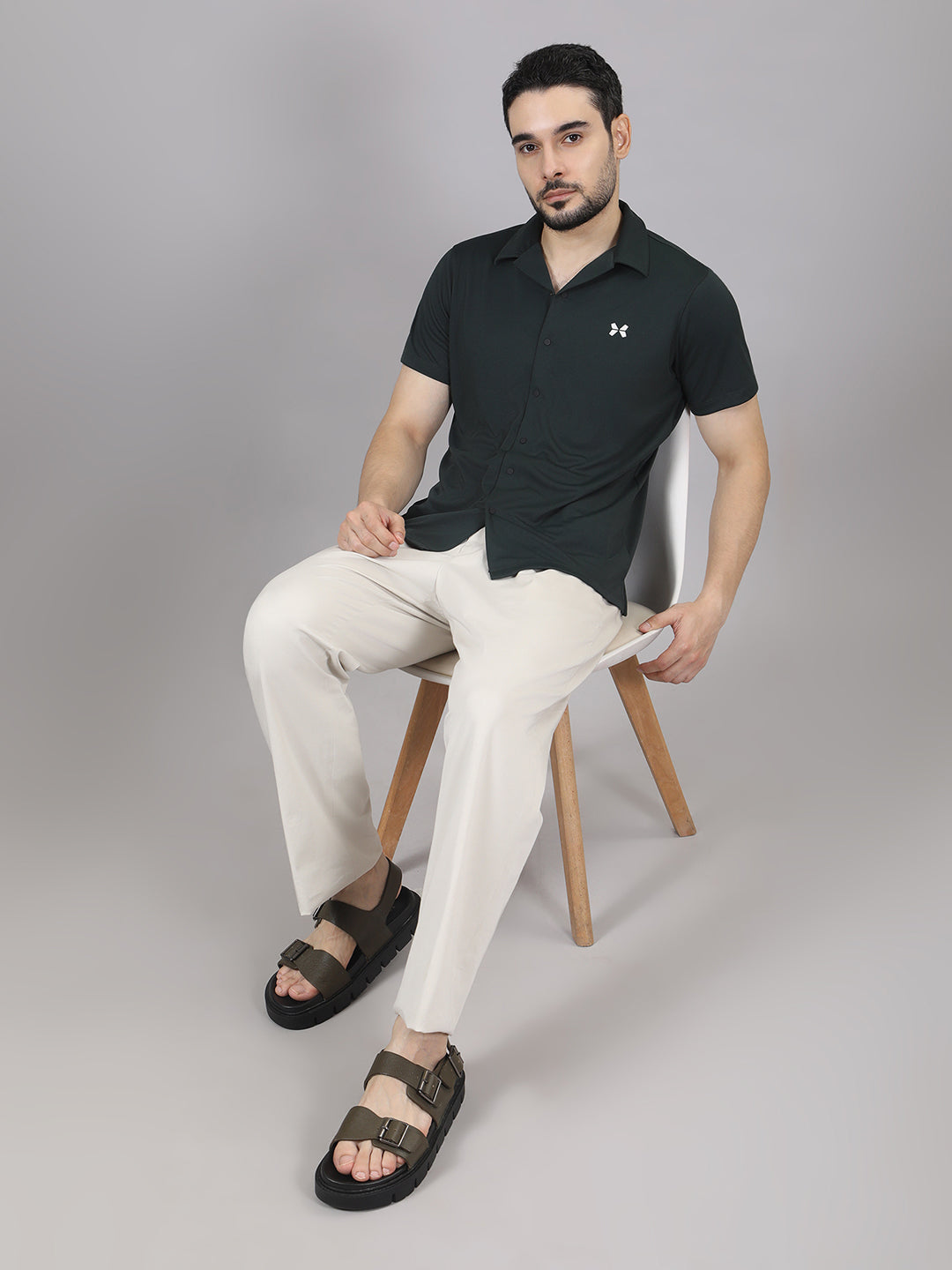 Men's Solid Half Sleeve Cuban Collar Knit Shirt