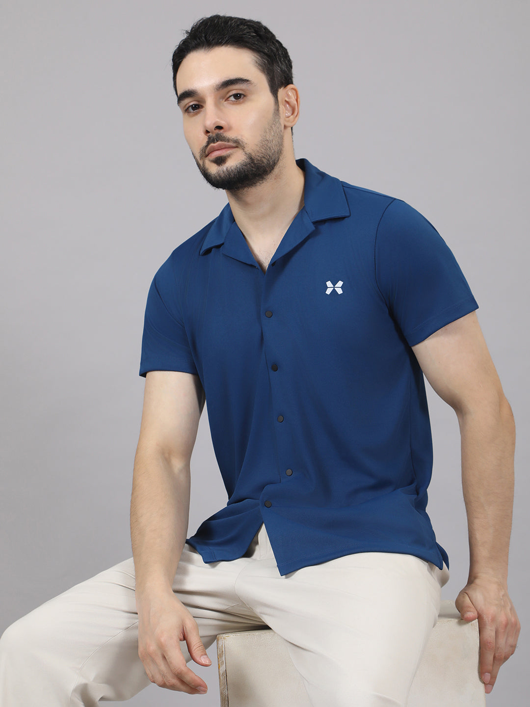 Men's Solid Half Sleeve Cuban Collar Knit Shirt