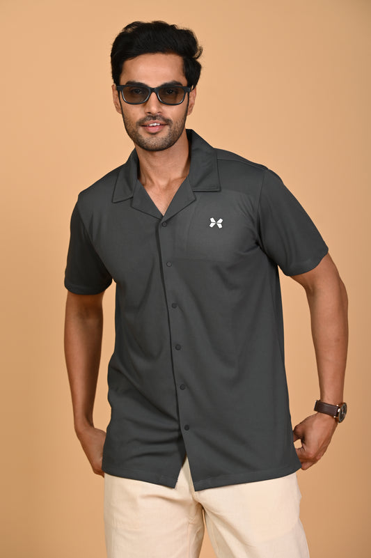 Men's Solid Half Sleeve Cuban Collar Knit Shirt